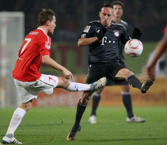 契奇似乎找 契奇似乎找